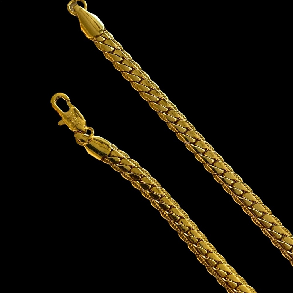 Cuban curb link necklace NWOT
